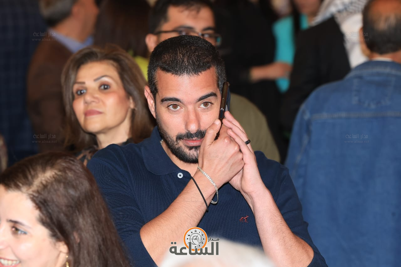 Madar Al-Saa Images 0.22165883015992116