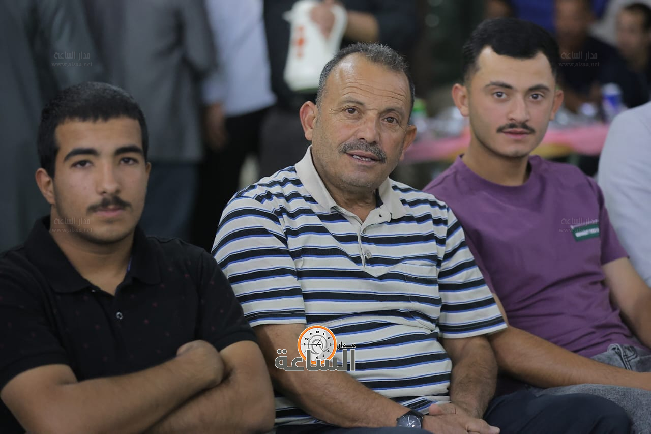 Madar Al-Saa Images 0.42425000894044207