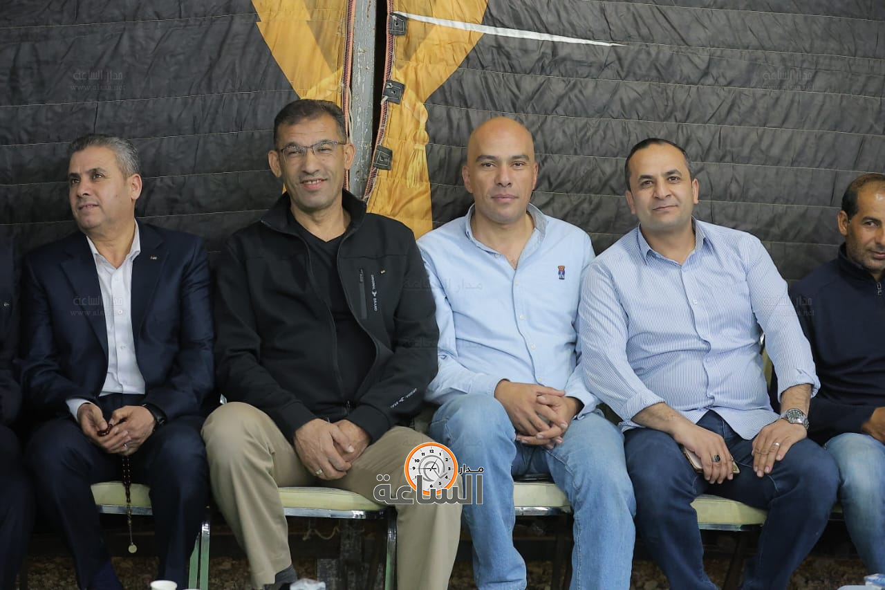 Madar Al-Saa Images 0.845434096217763