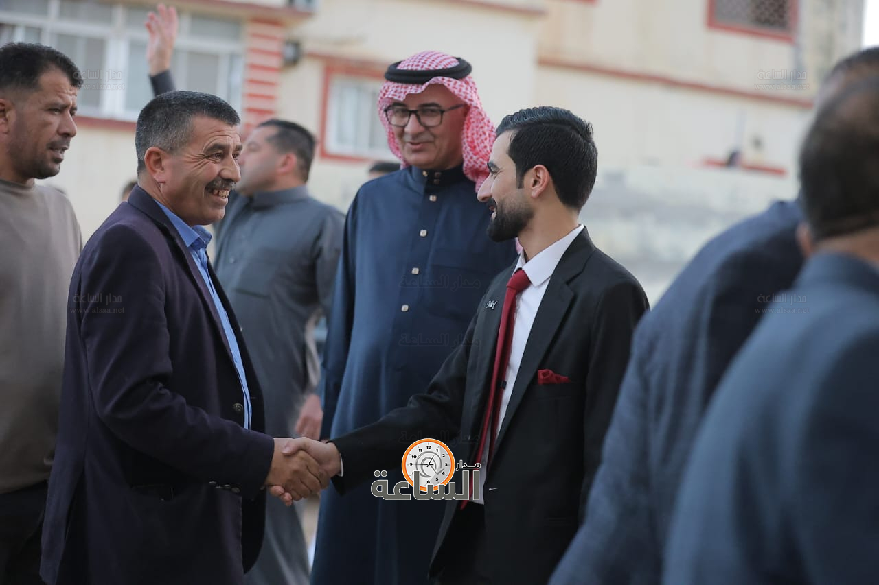 Madar Al-Saa Images 0.9567342246863246