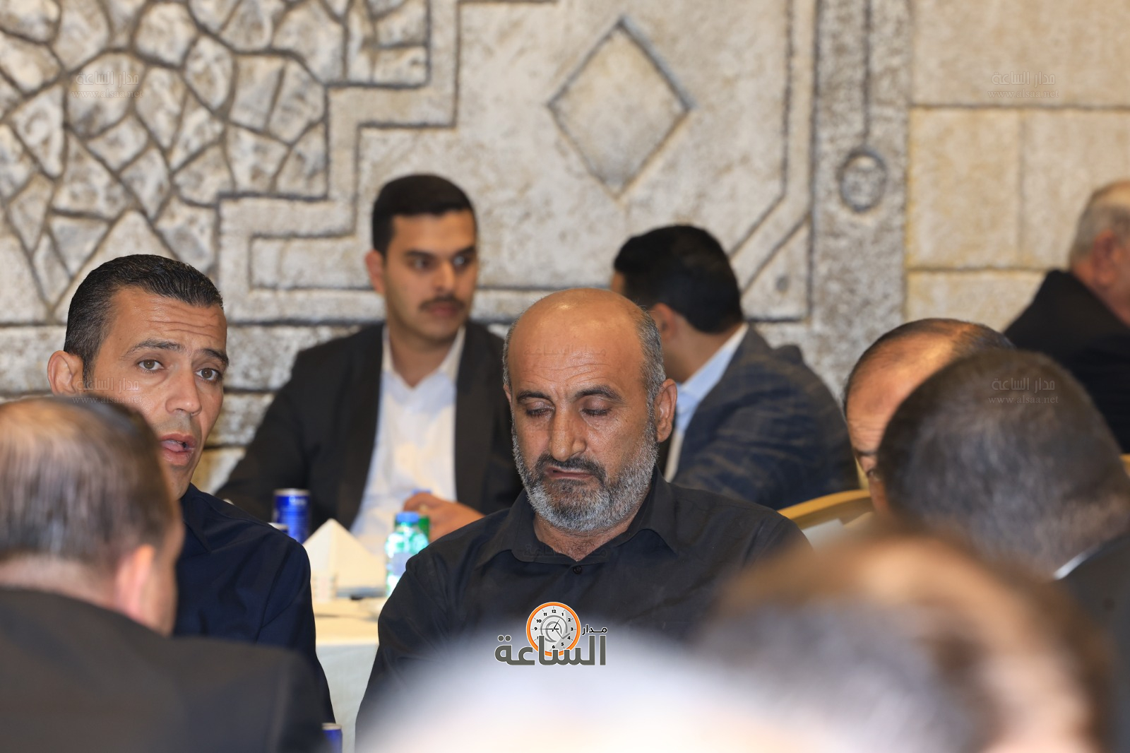 Madar Al-Saa Images 0.055655376592122496