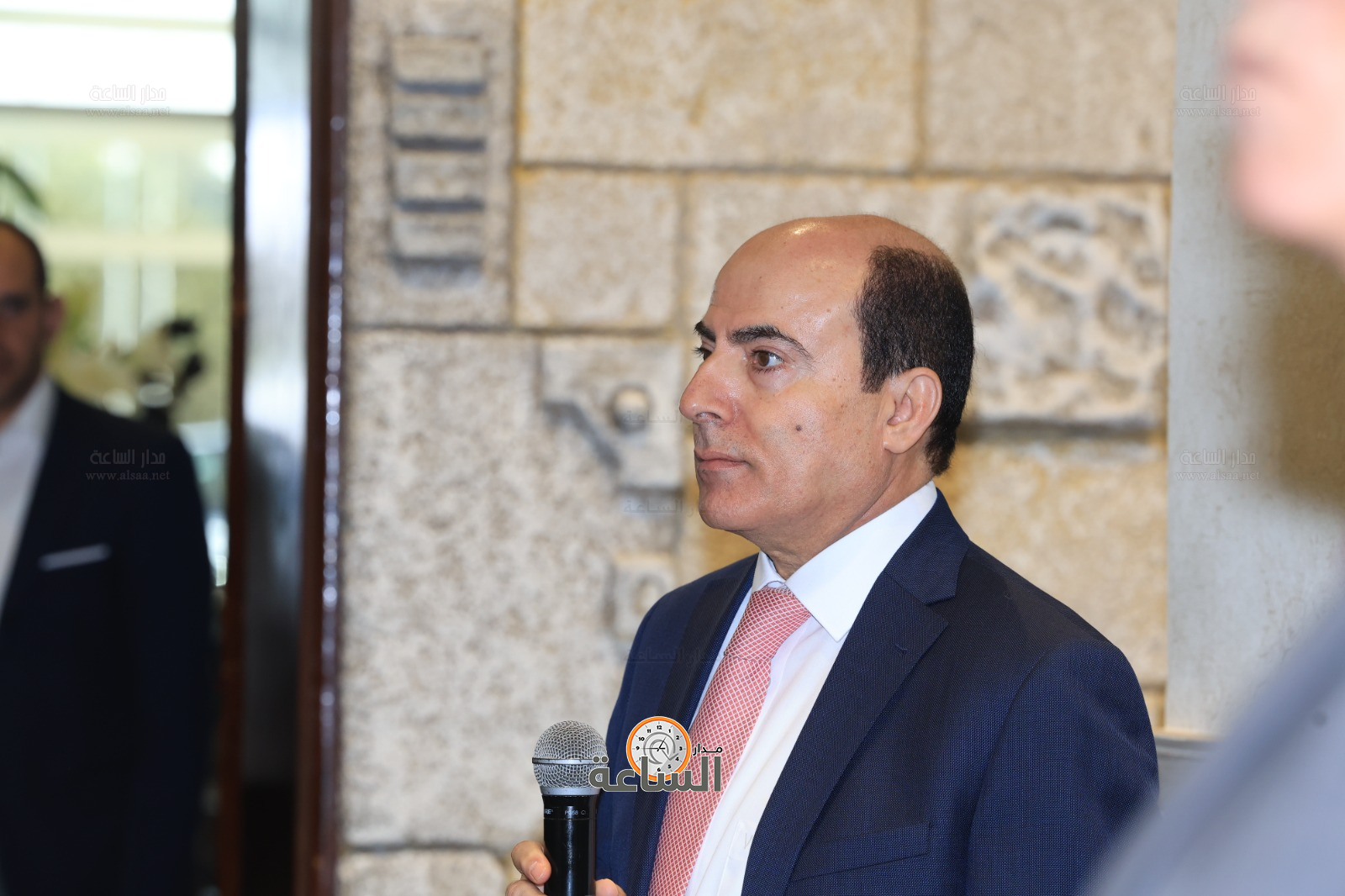 Madar Al-Saa Images 0.08646314750332984