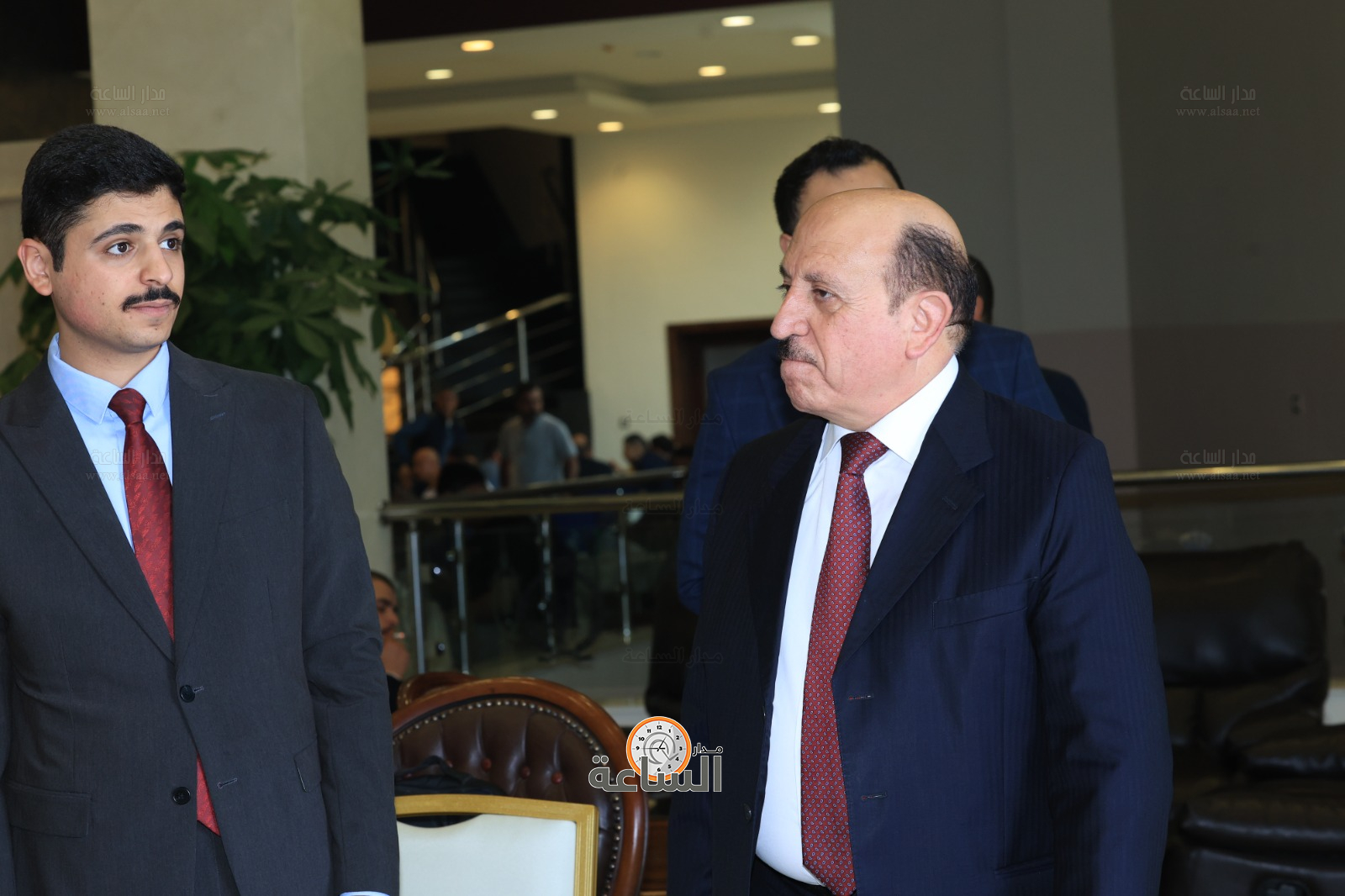 Madar Al-Saa Images 0.7111433612040824