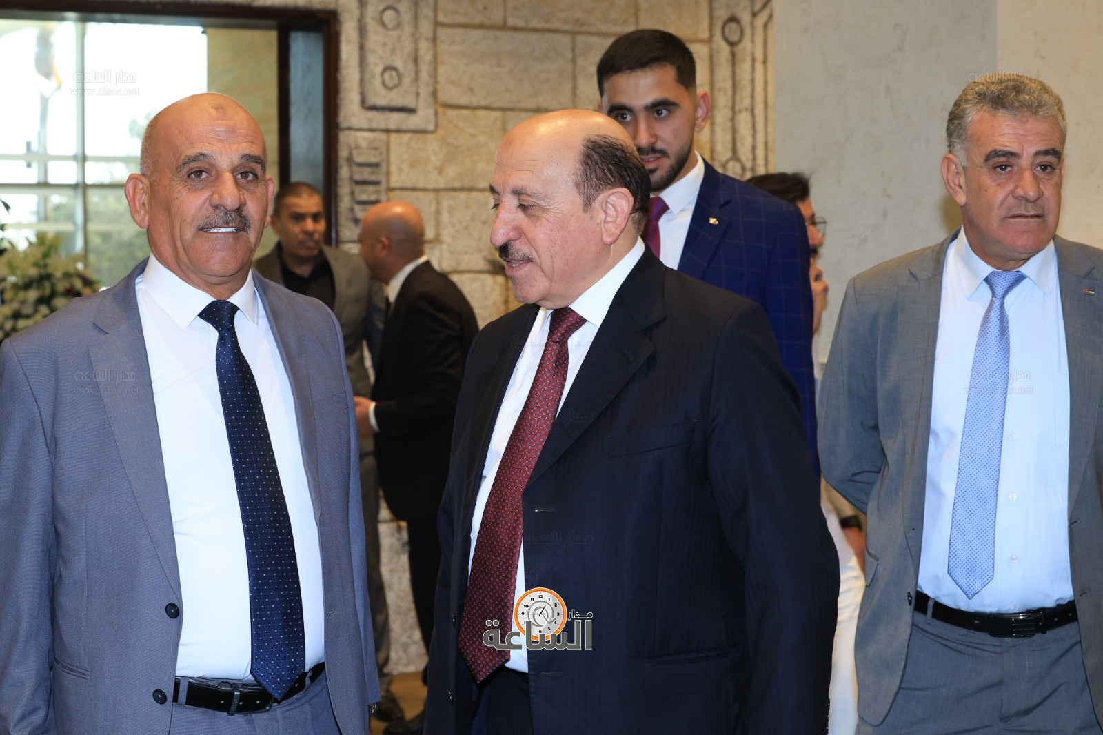 Madar Al-Saa Images 0.57158195965935