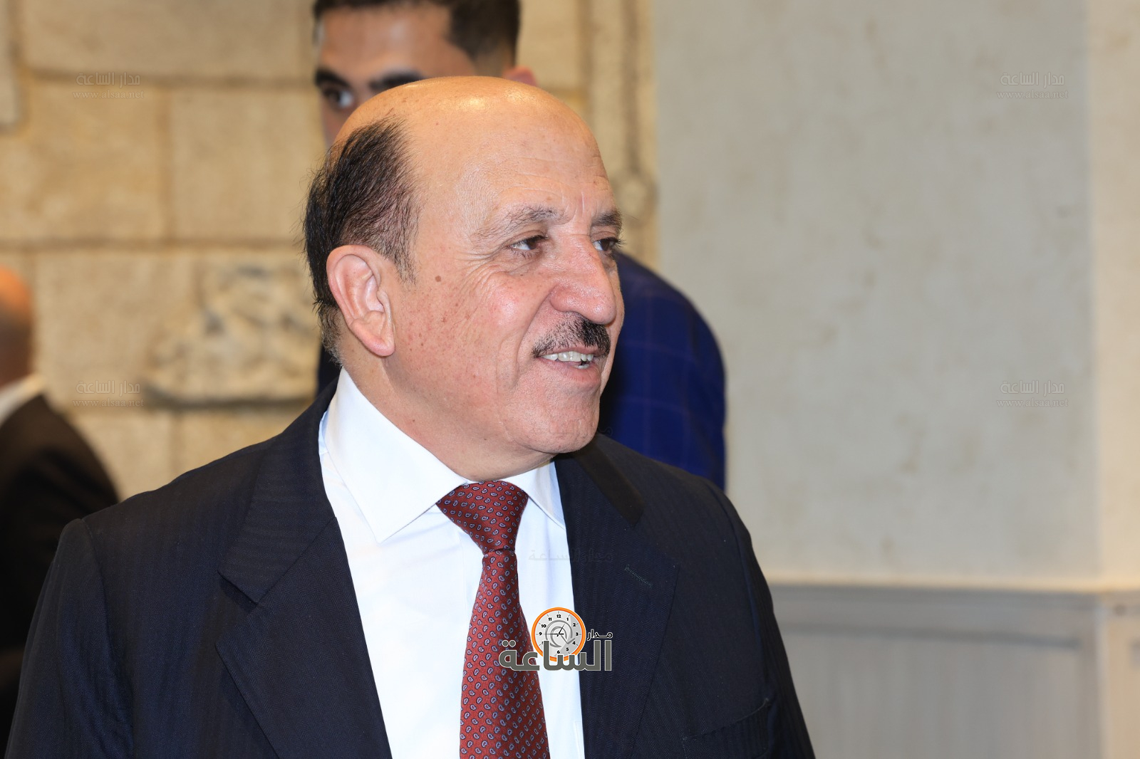 Madar Al-Saa Images 0.38538047935145736