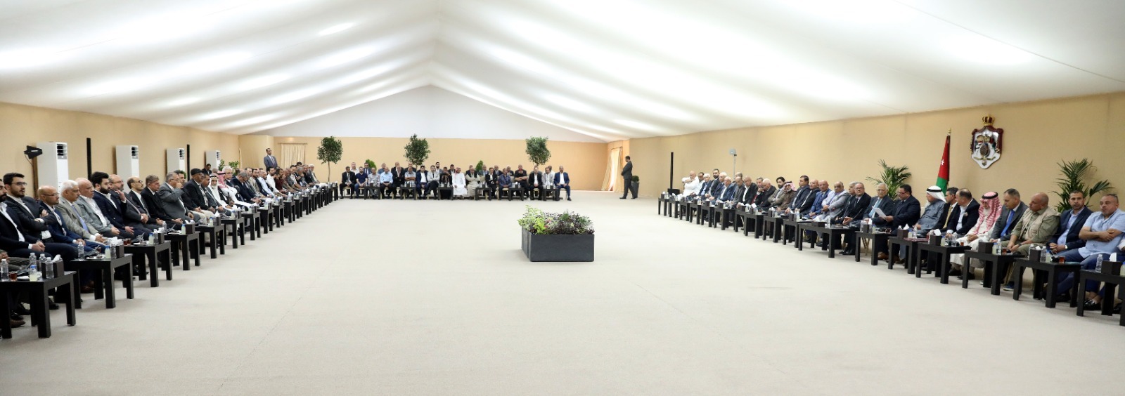 Madar Al-Saa Images 0.5128313217177537