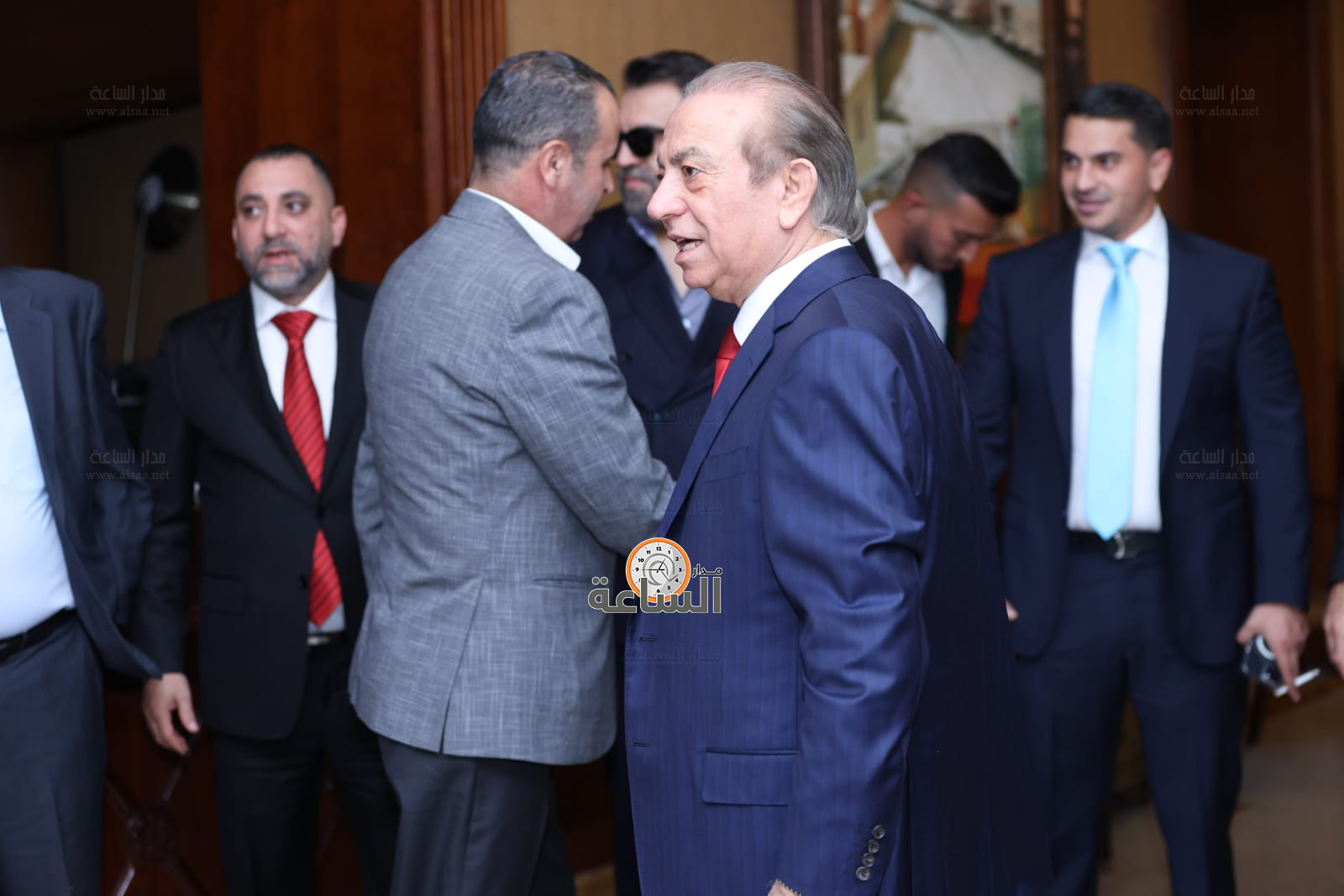 Madar Al-Saa Images 0.987228737691624