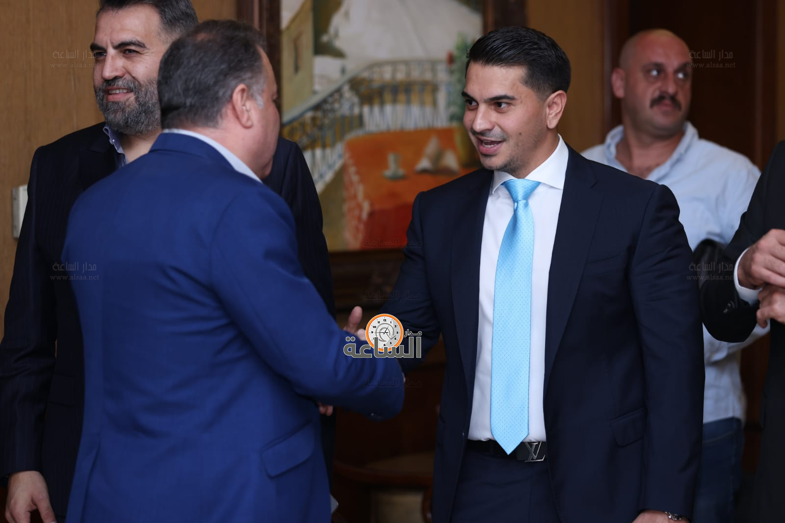 Madar Al-Saa Images 0.6167411559100564