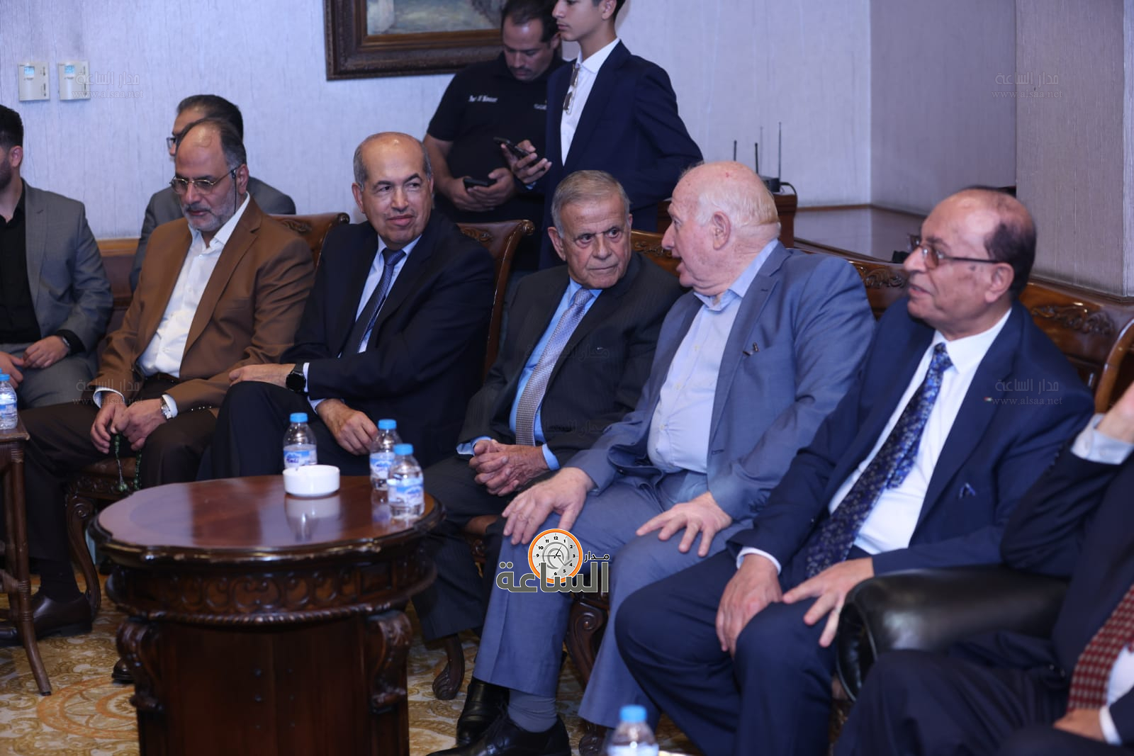 Madar Al-Saa Images 0.3313699931990456