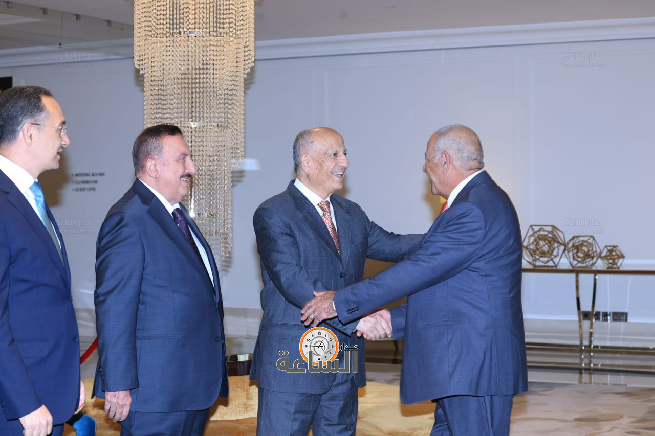 Madar Al-Saa Images 0.794307585461366