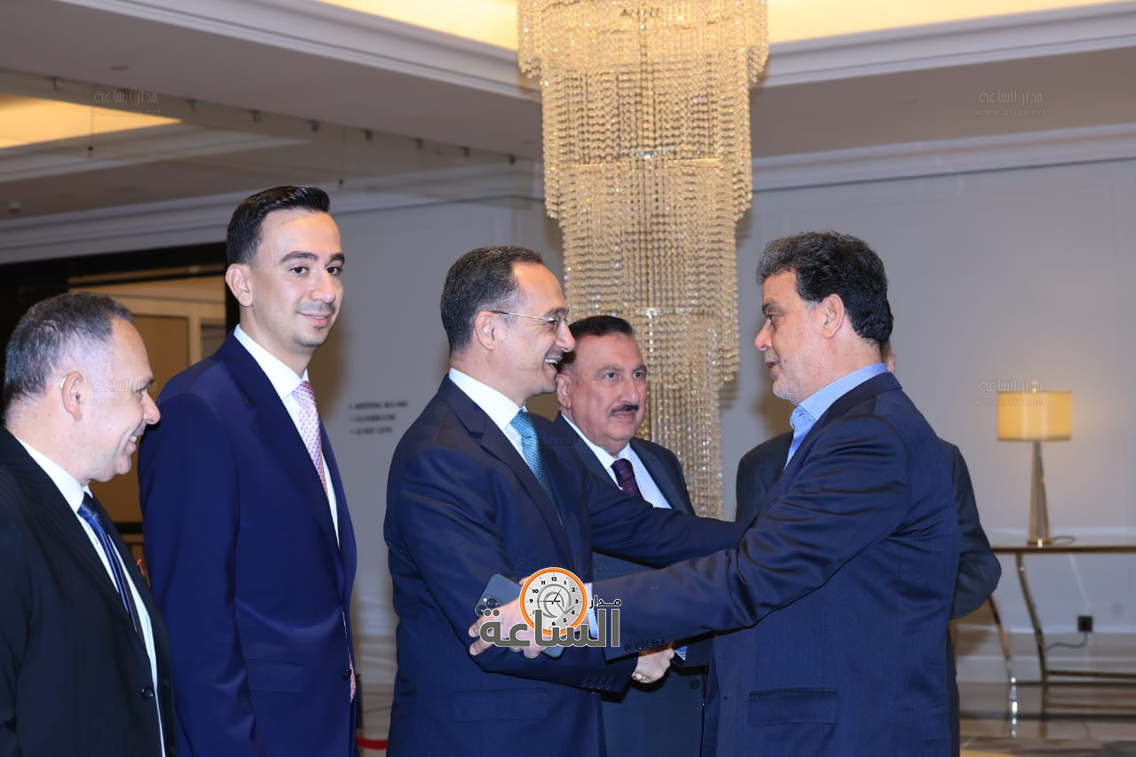 Madar Al-Saa Images 0.24632167016840822