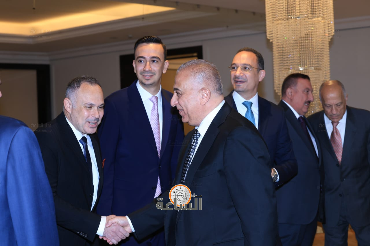 Madar Al-Saa Images 0.008956458956274282