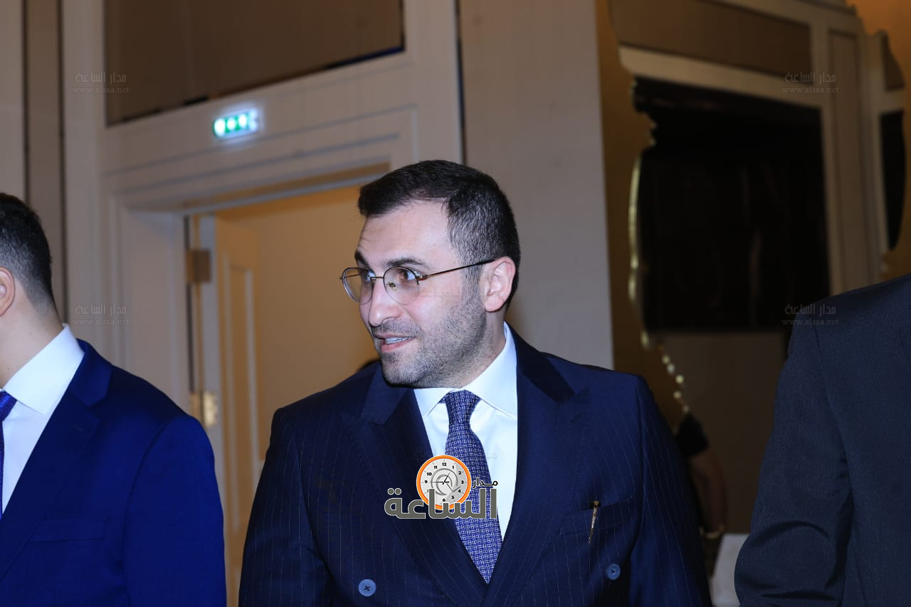 Madar Al-Saa Images 0.16540356769982434