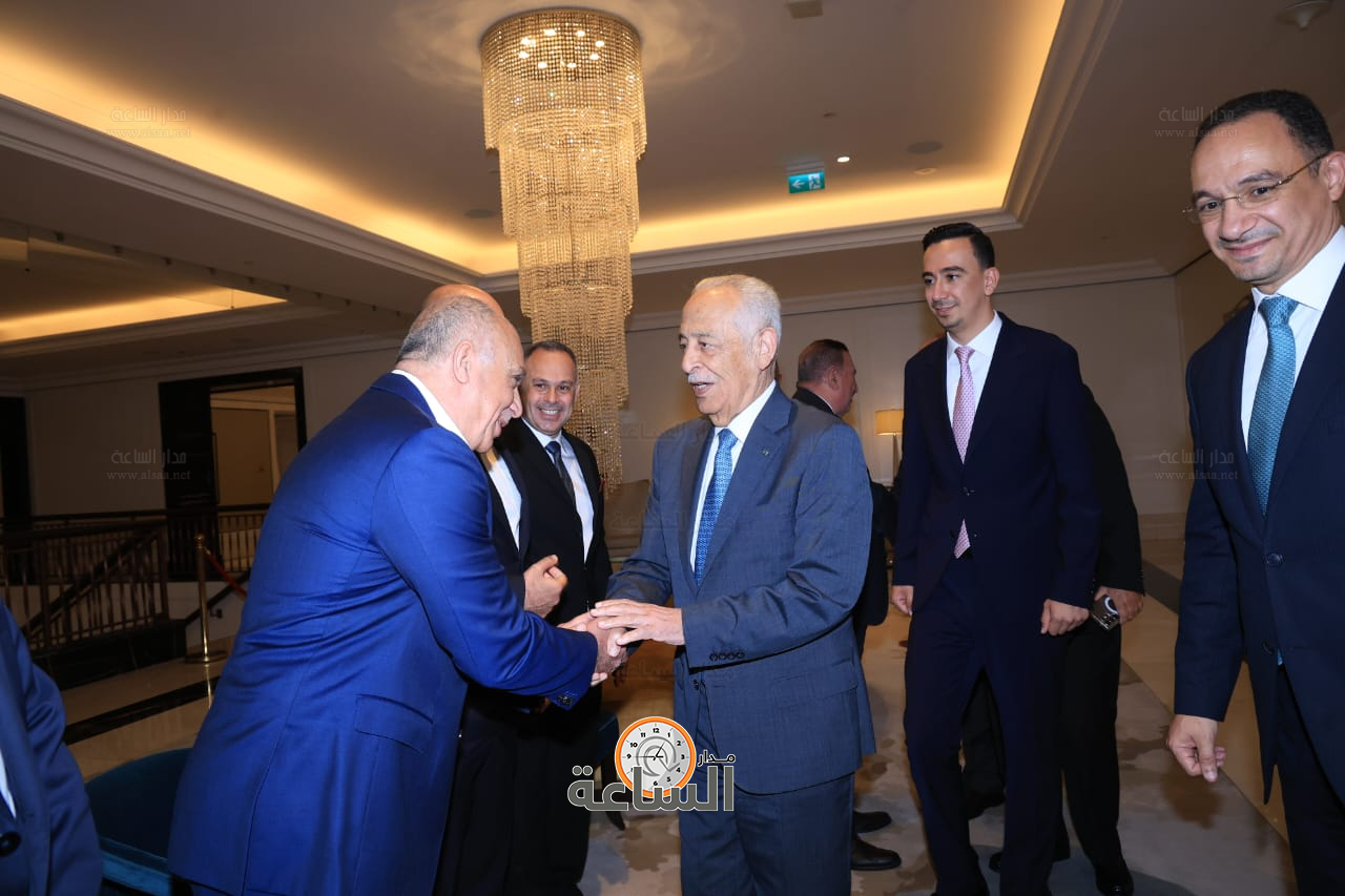 Madar Al-Saa Images 0.25595310848106667