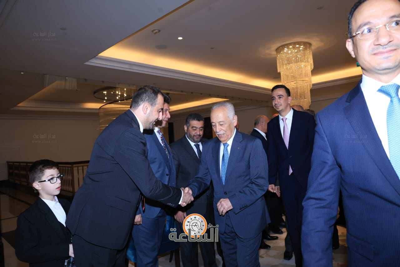 Madar Al-Saa Images 0.16393166709625573