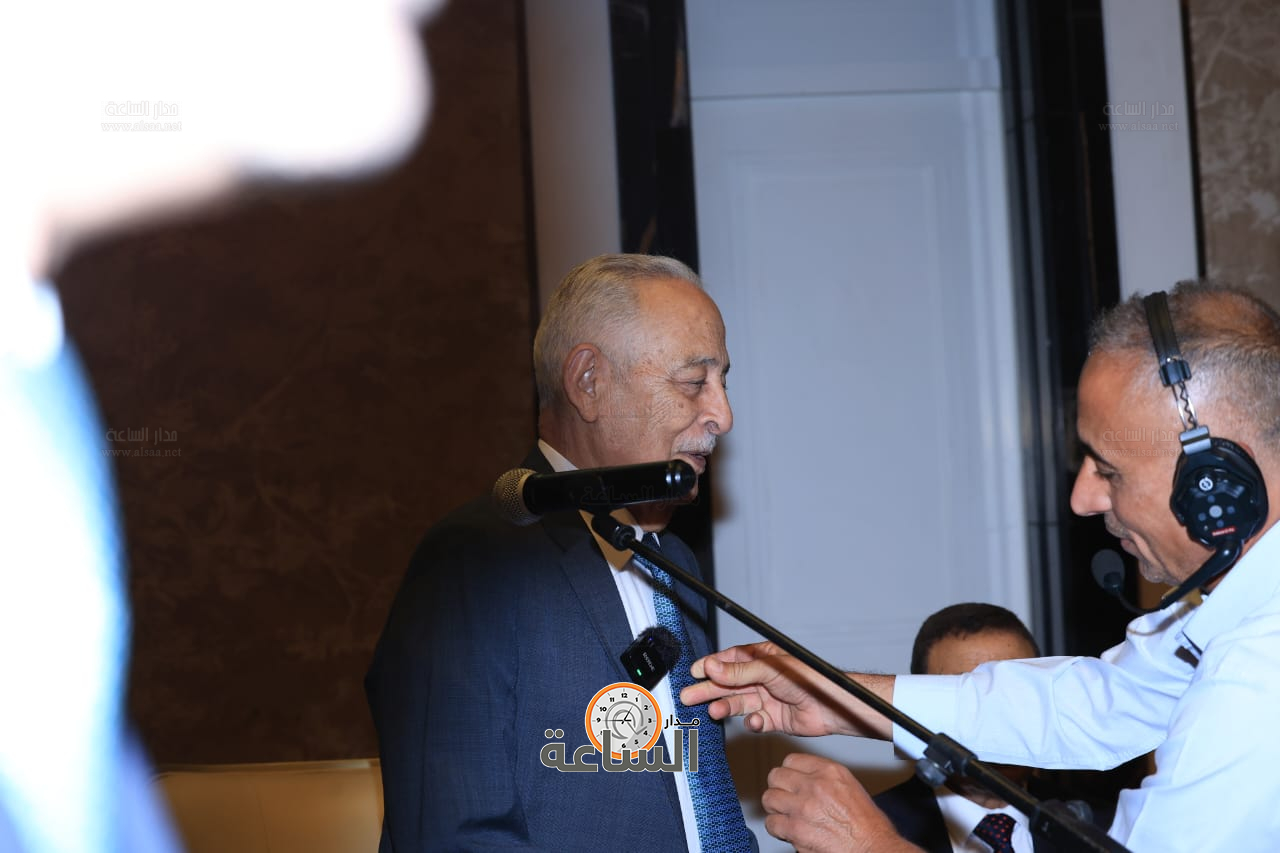 Madar Al-Saa Images 0.6294190843498234