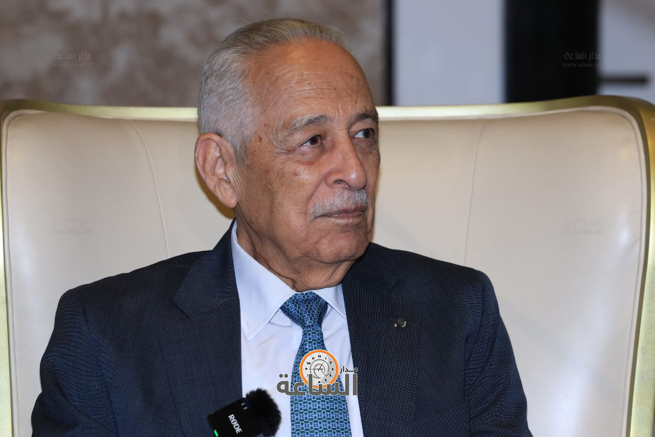 Madar Al-Saa Images 0.7308168787309045