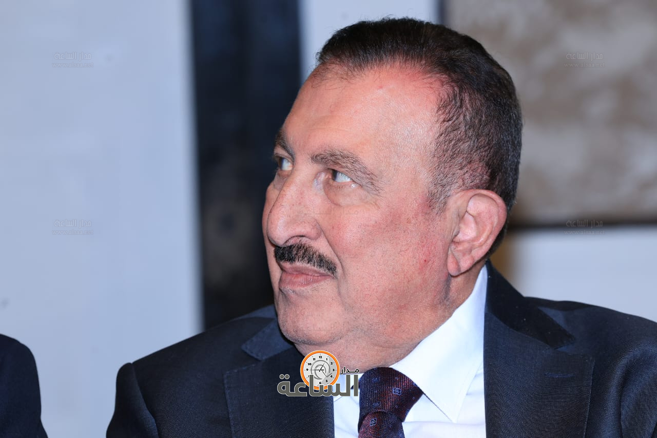 Madar Al-Saa Images 0.7630082807532301