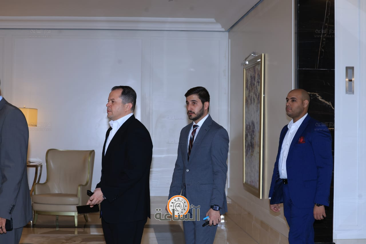 Madar Al-Saa Images 0.46084429933040116