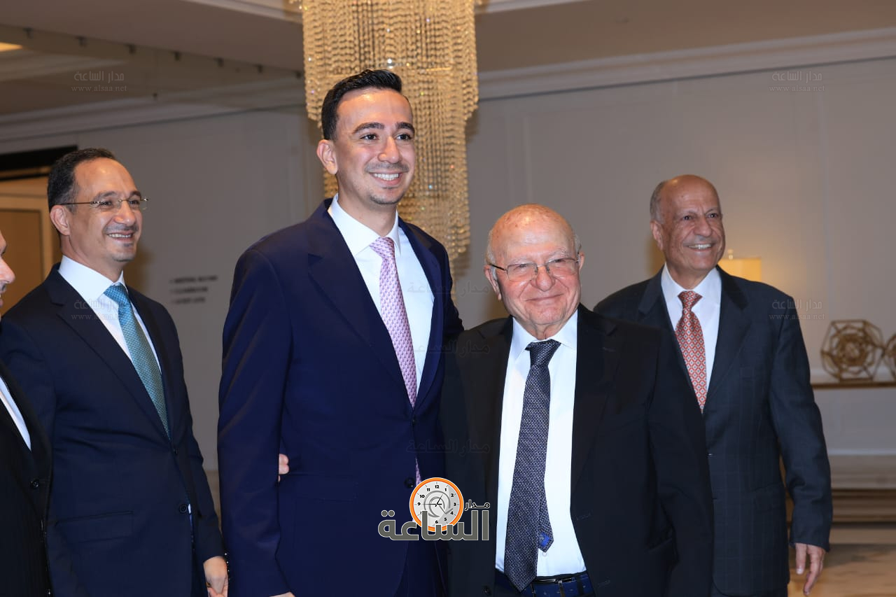 Madar Al-Saa Images 0.7450746439521425