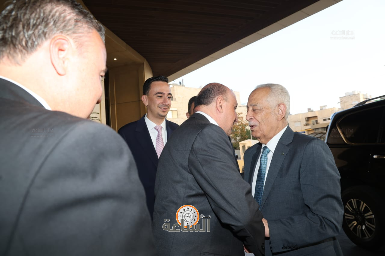 Madar Al-Saa Images 0.6337631330113178