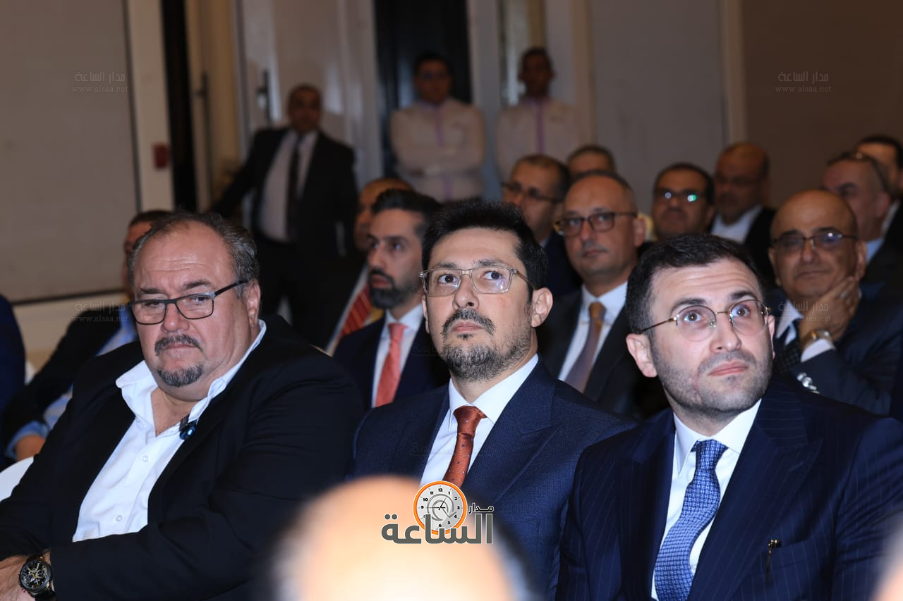 Madar Al-Saa Images 0.3457174196851891