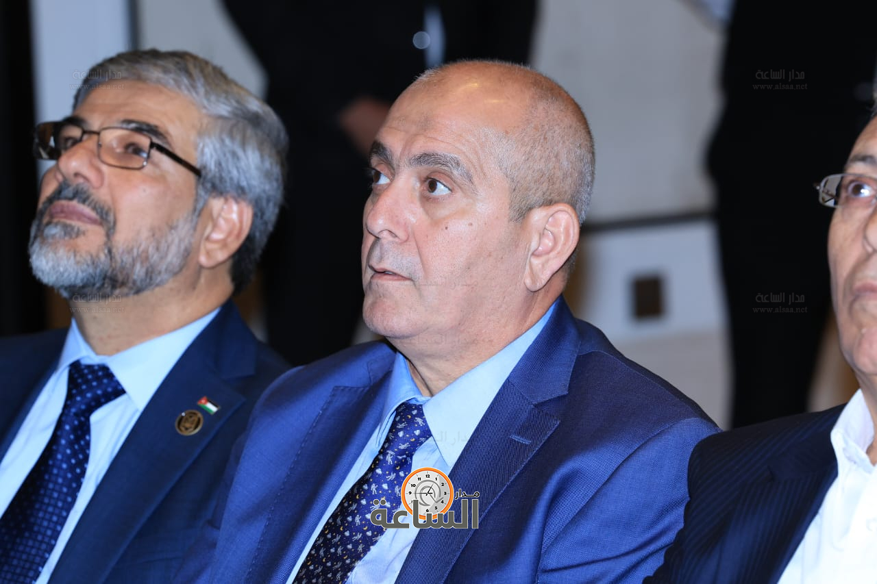 Madar Al-Saa Images 0.13170807059265965