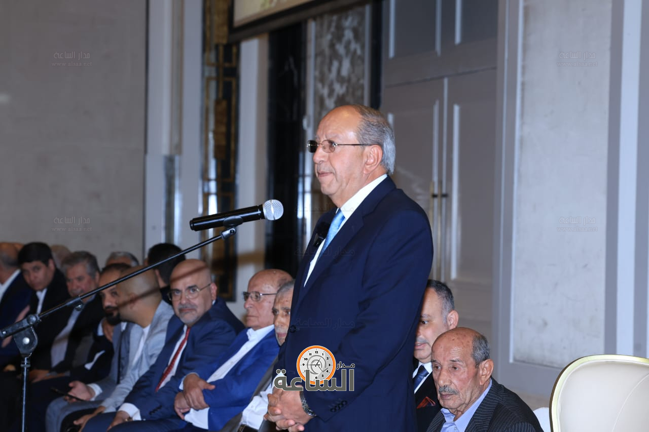 Madar Al-Saa Images 0.8130153417919237