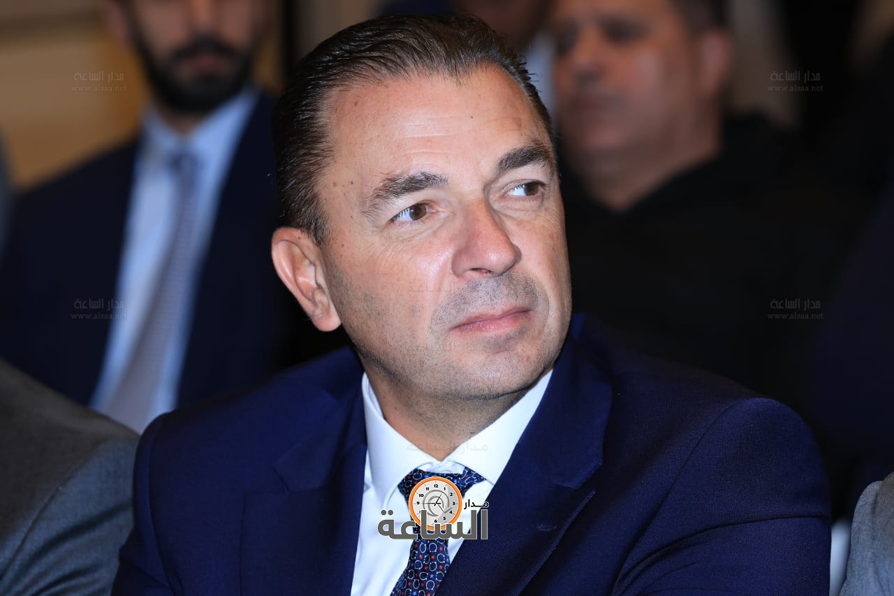 Madar Al-Saa Images 0.3892035690649489