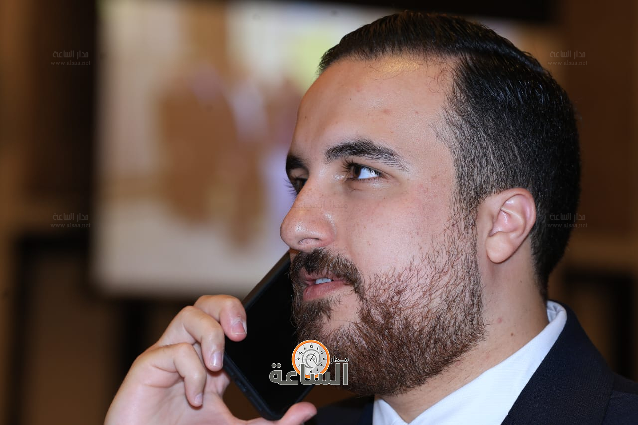 Madar Al-Saa Images 0.4464734641730431