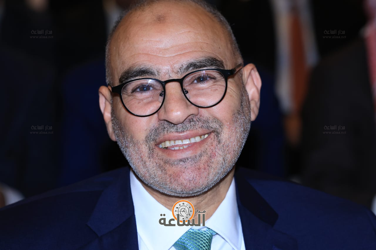 Madar Al-Saa Images 0.784598866352136