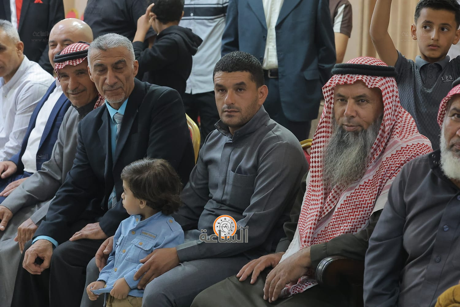 Madar Al-Saa Images 0.7577455818289159