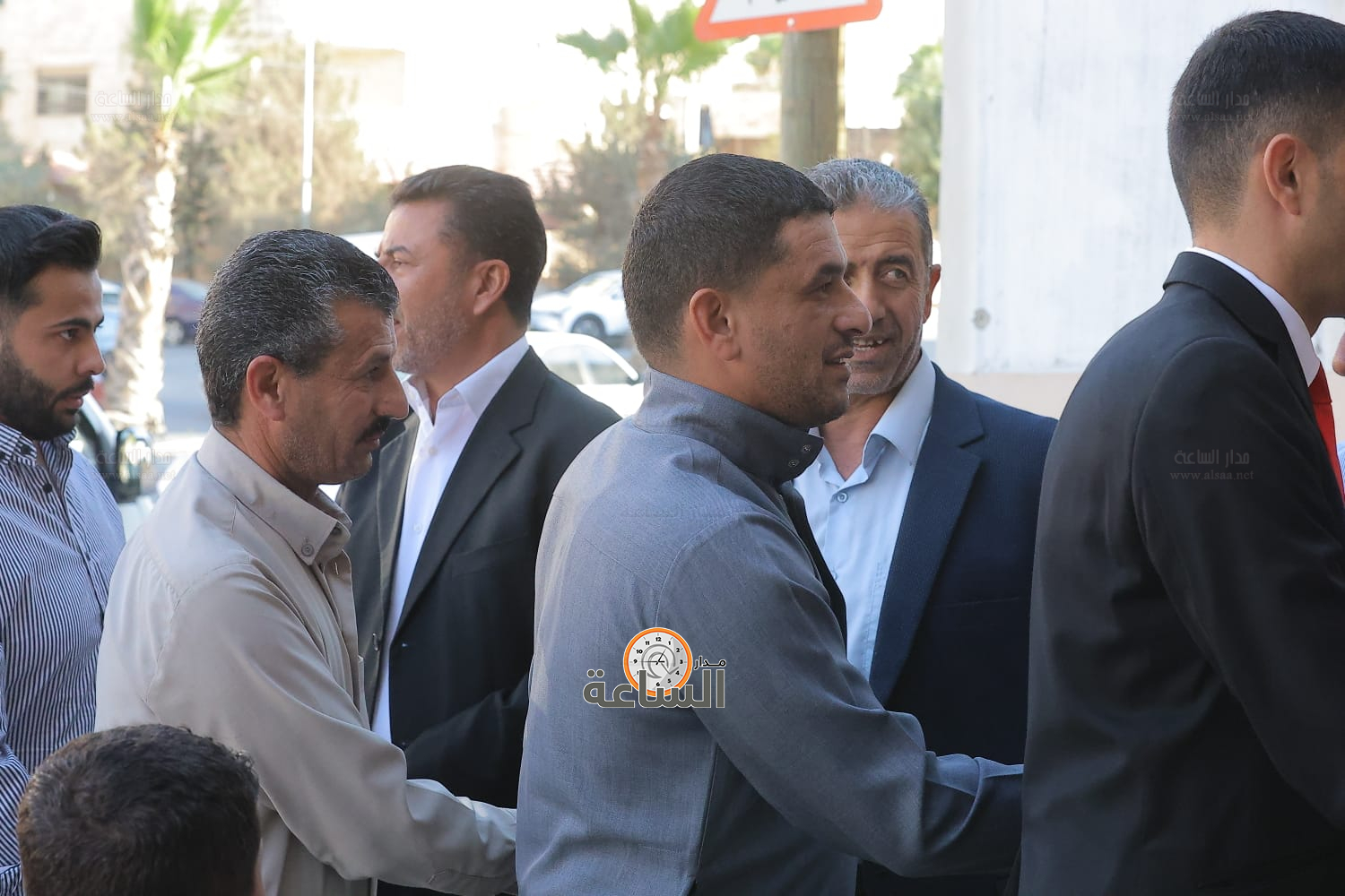 Madar Al-Saa Images 0.15828608772865704