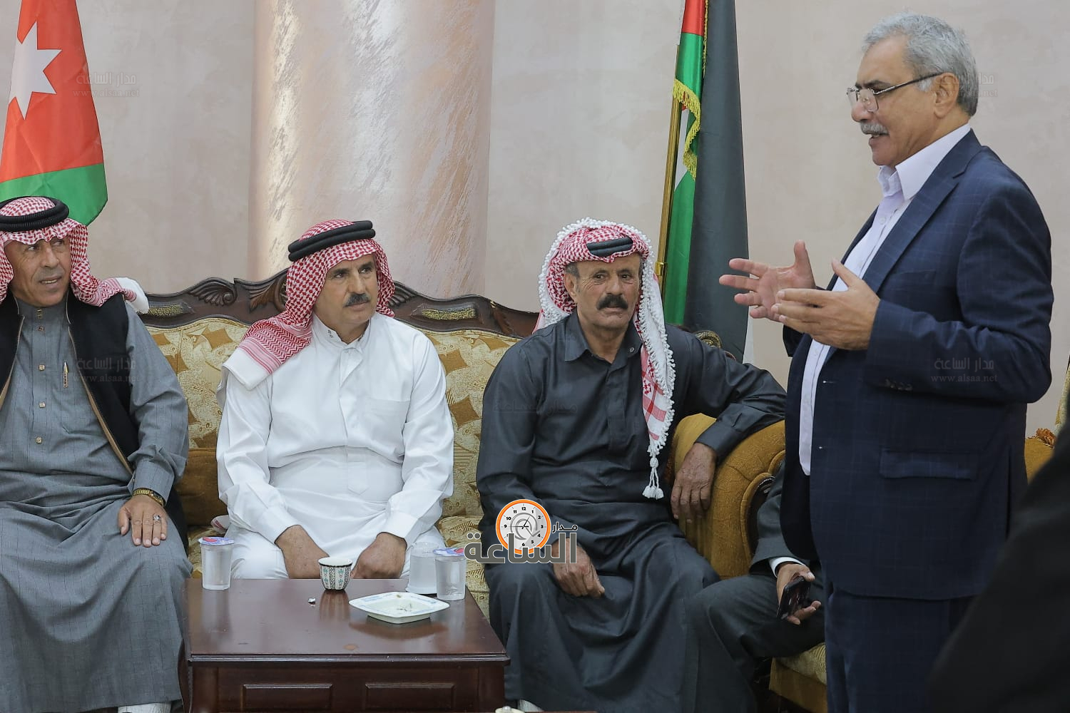 Madar Al-Saa Images 0.3948601059829826