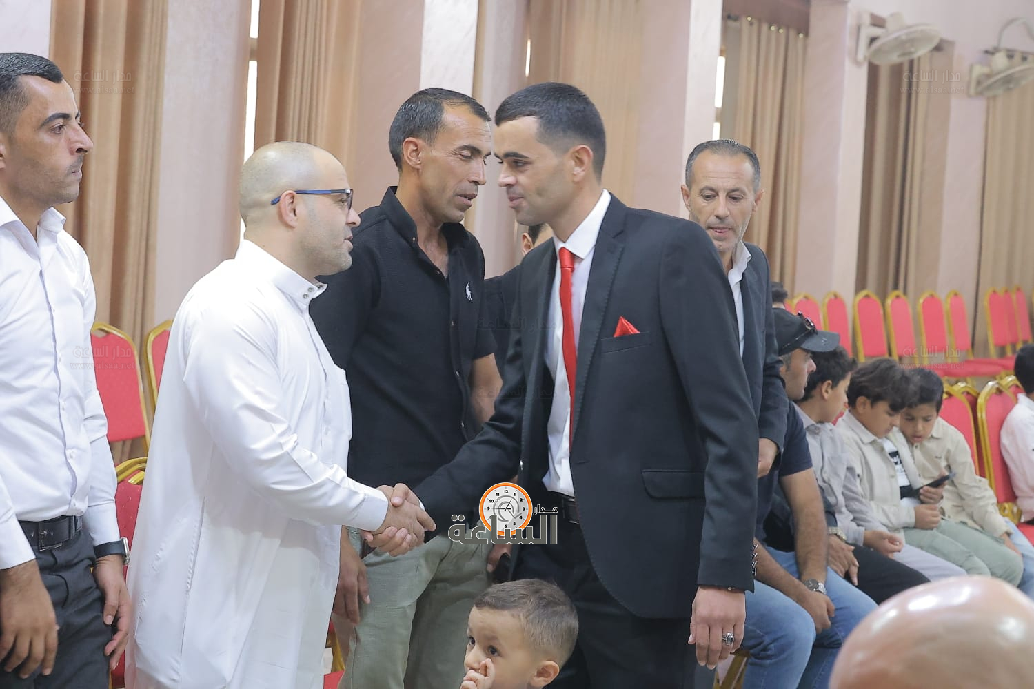 Madar Al-Saa Images 0.028565803198520645