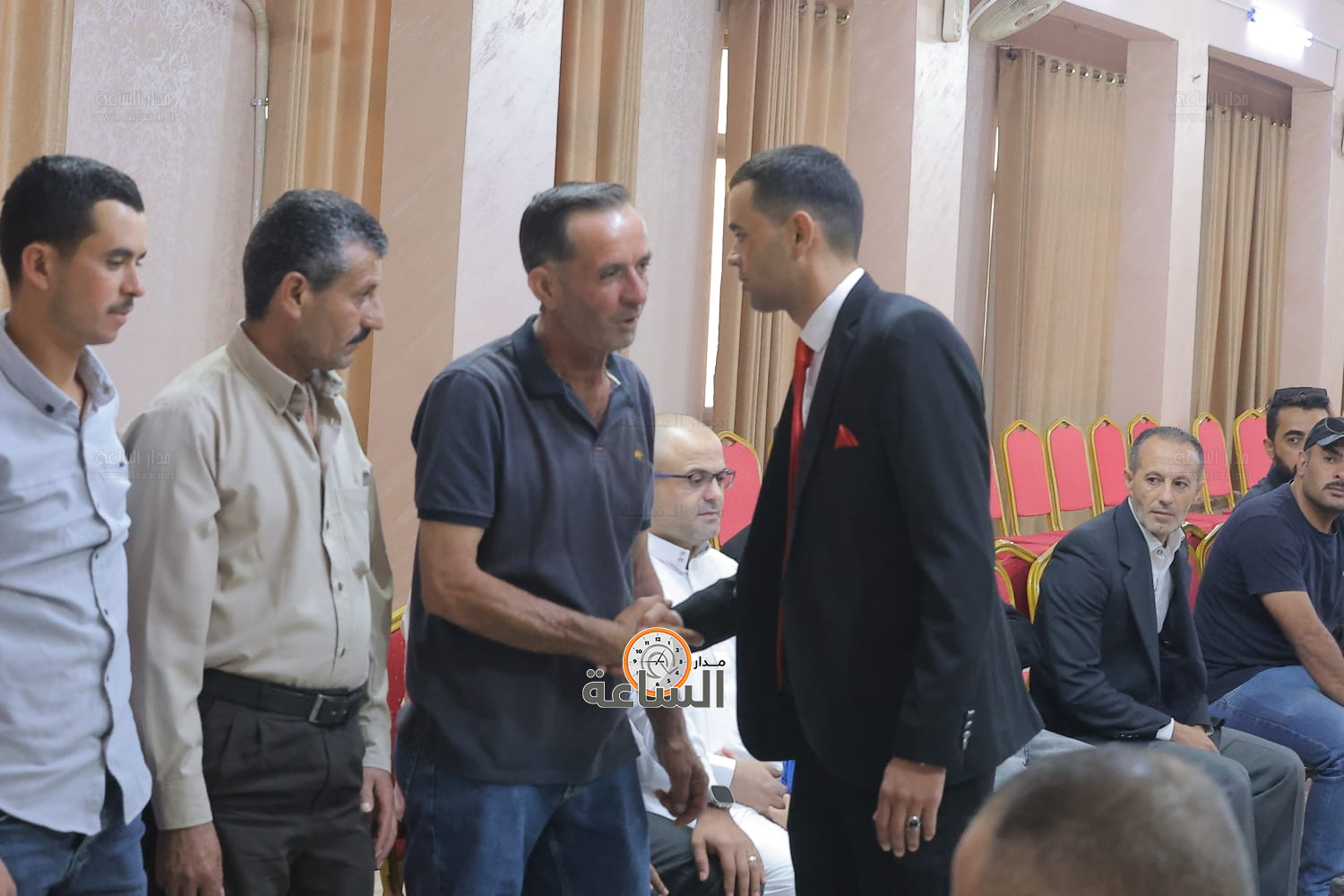 Madar Al-Saa Images 0.30578478633061557