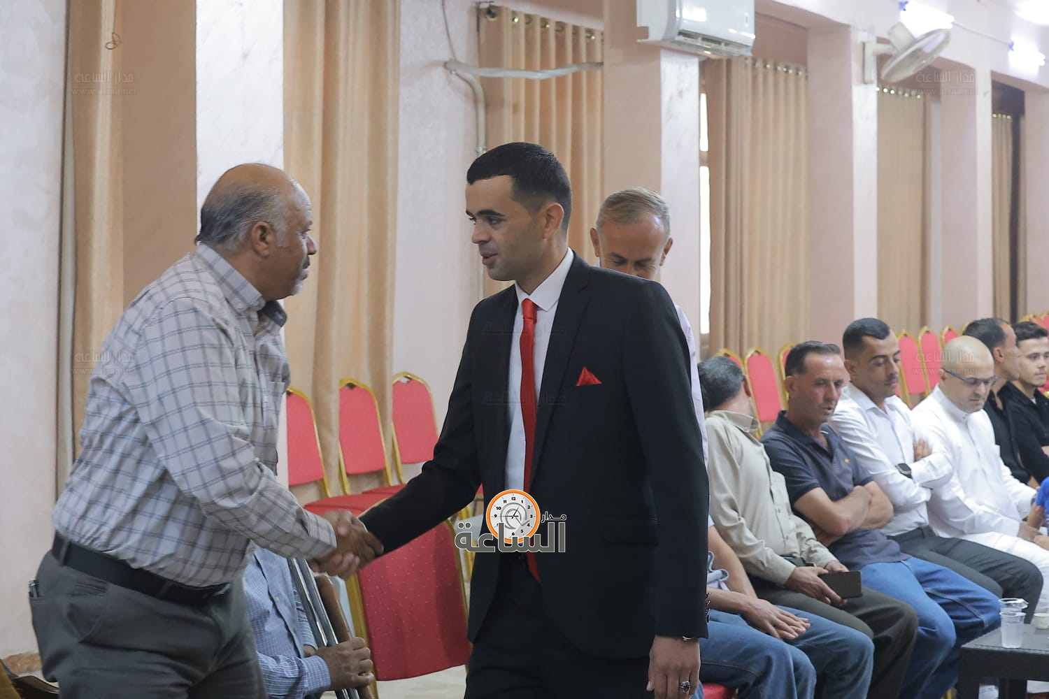 Madar Al-Saa Images 0.9310356536806194