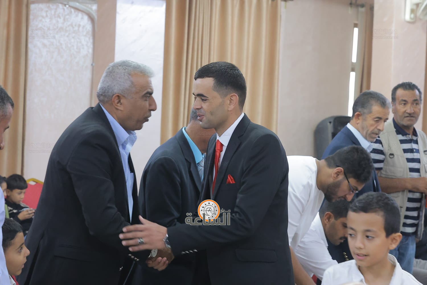 Madar Al-Saa Images 0.24675236012659707