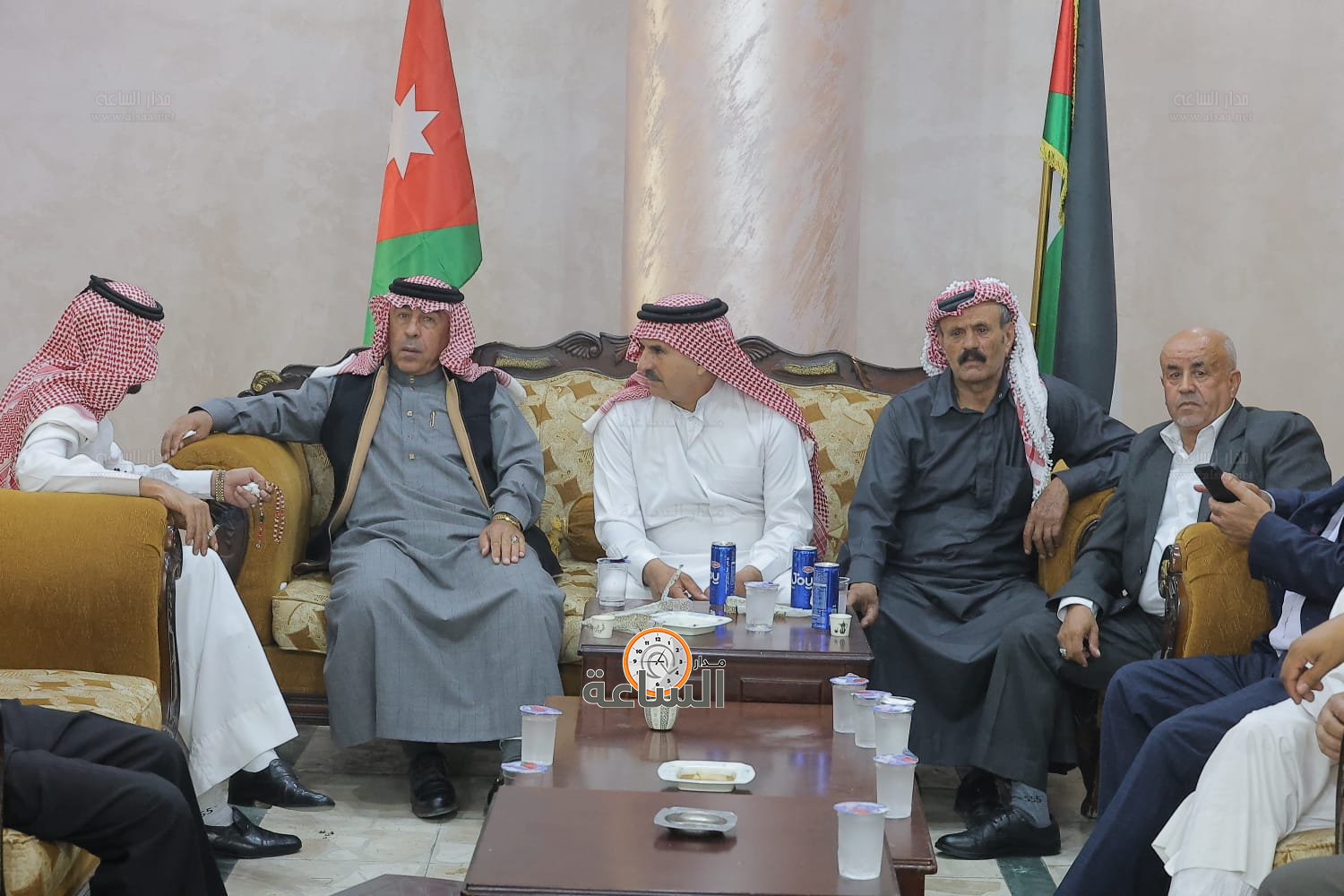 Madar Al-Saa Images 0.8257576123548026