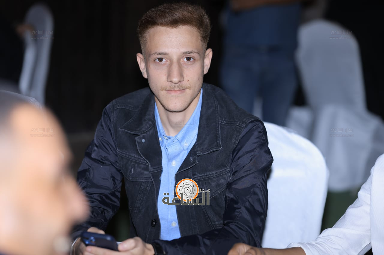 Madar Al-Saa Images 0.8922476691114898