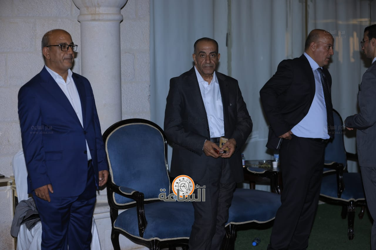 Madar Al-Saa Images 0.16383000705613515