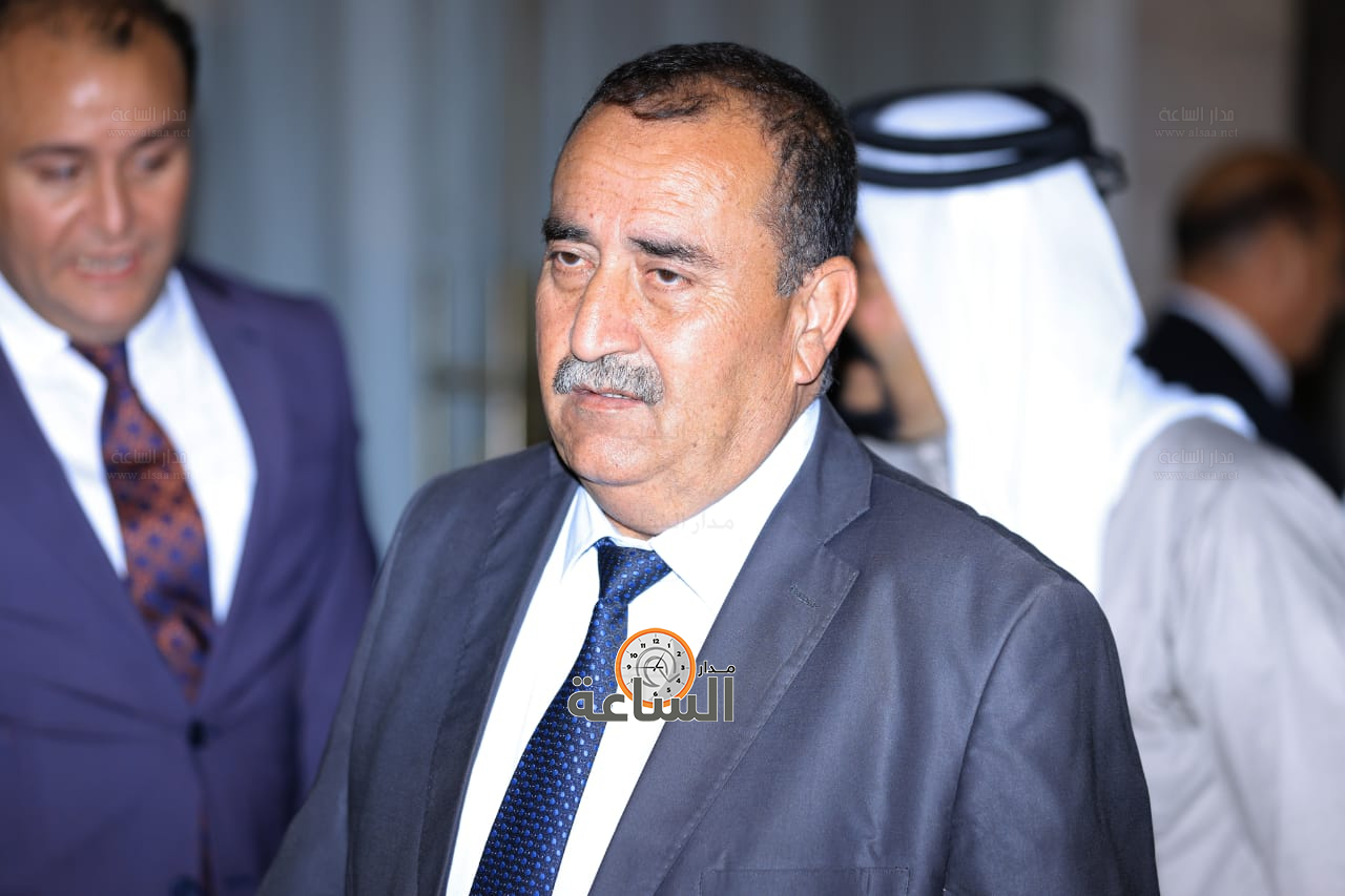 Madar Al-Saa Images 0.16652213614720768