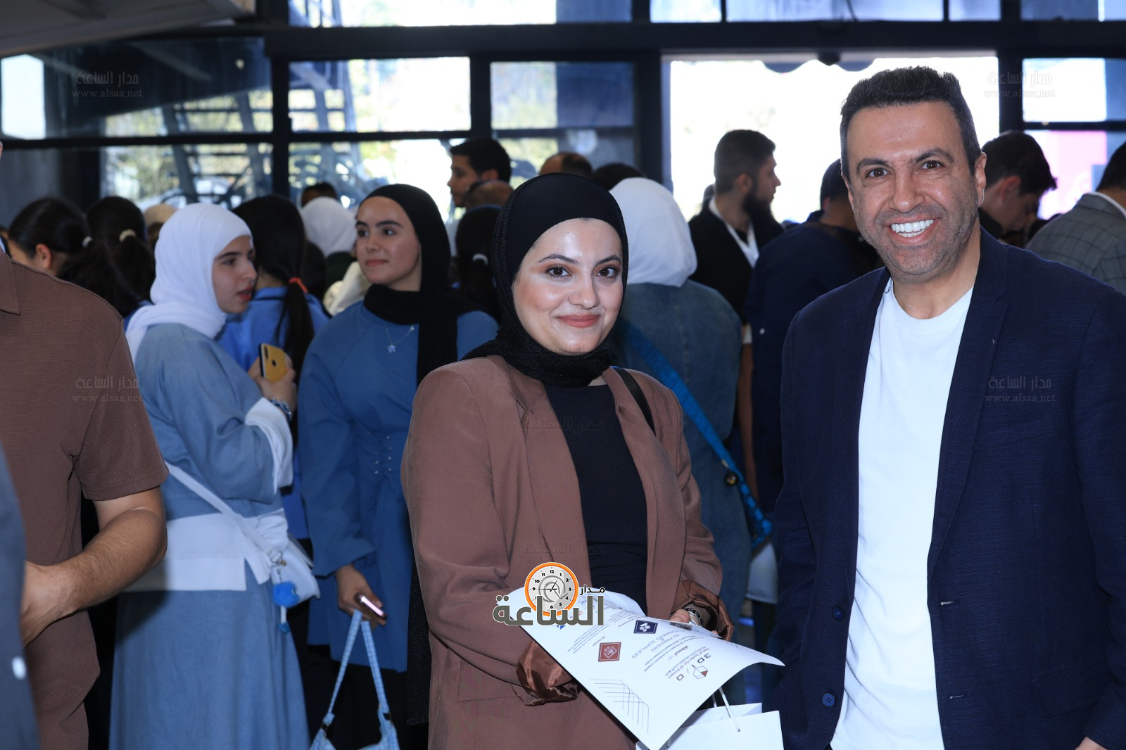 Madar Al-Saa Images 0.7087360037343505