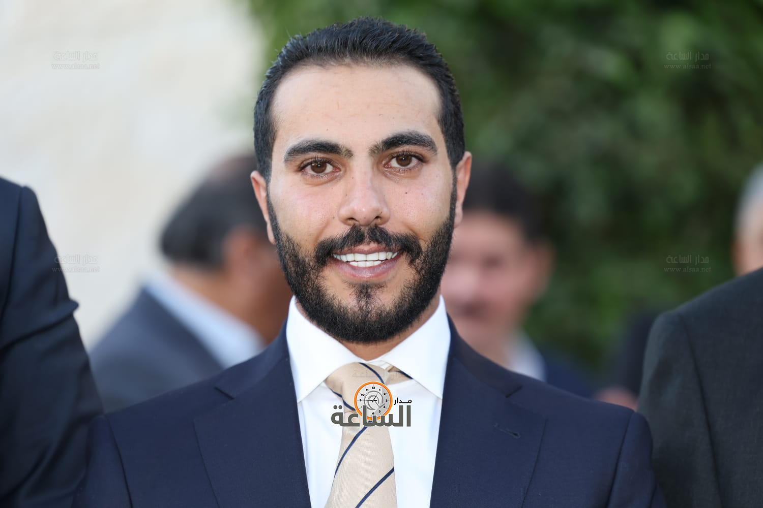 Madar Al-Saa Images 0.40664195611353693