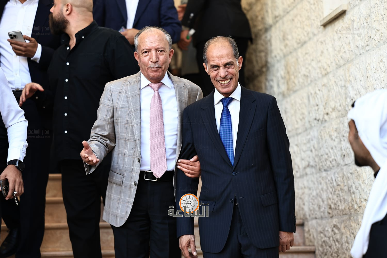 Madar Al-Saa Images 0.43460066387112894