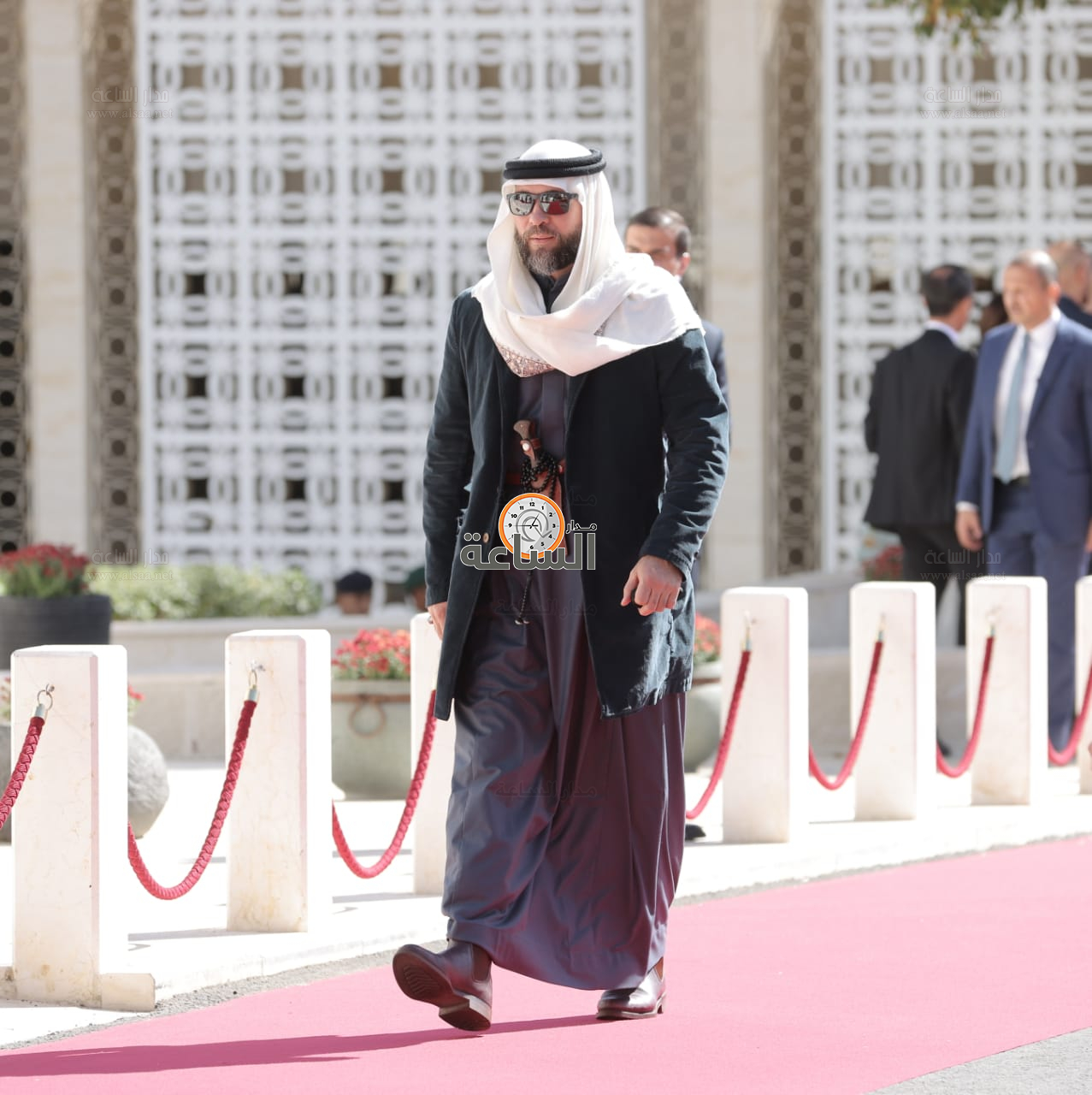 Madar Al-Saa Images 0.8591762646306089