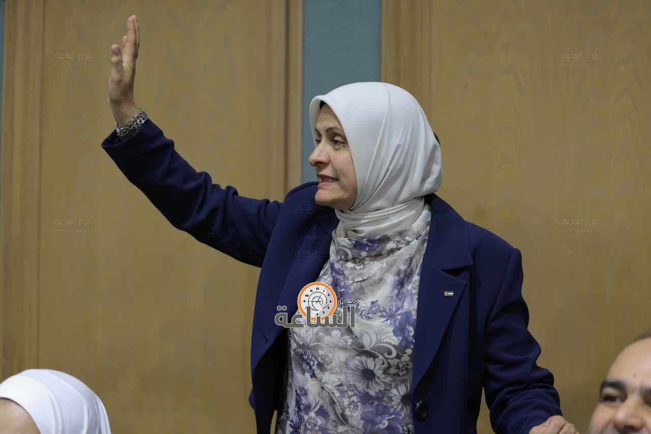 Madar Al-Saa Images 0.5381073833219312