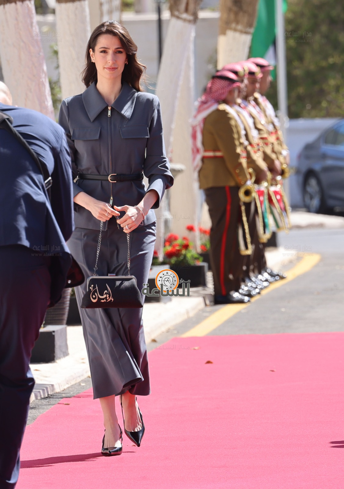 

الاميرة رجوة الحسين

