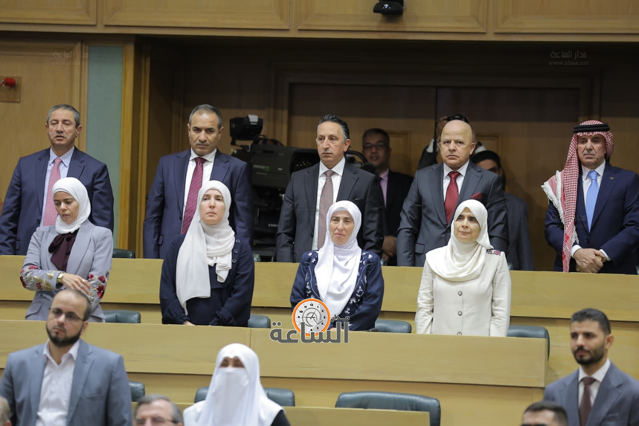 Madar Al-Saa Images 0.39081322963194953