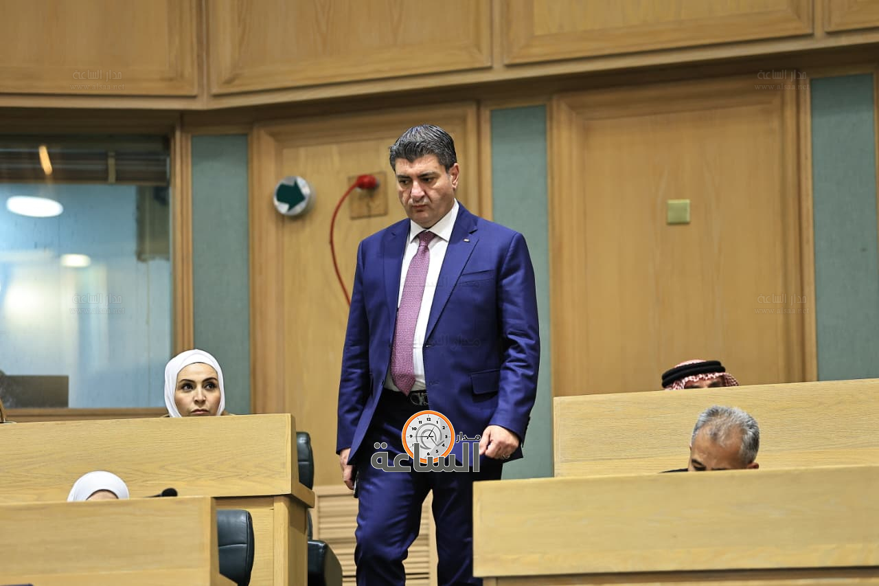 Madar Al-Saa Images 0.7858767933247177